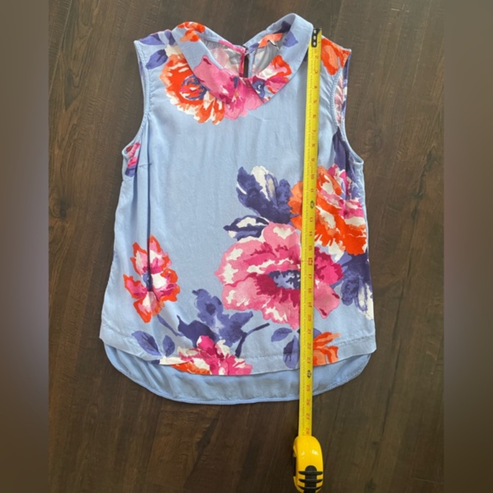 JOULES Floral Feminine Sleeveless Top Light Blue Pink Collar Spring Size 10 - Picture 9 of 10